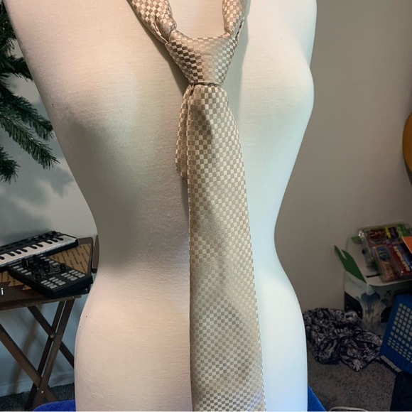 Louis Vuitton Damier Tie - Picture 1 of 6
